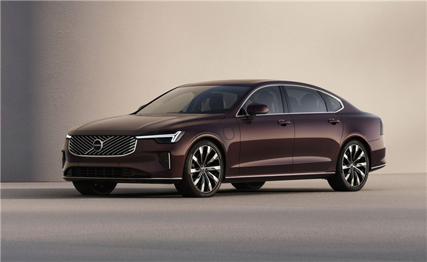 换上XC90同款格栅 新款沃尔沃S90官图发布：预计售价40万