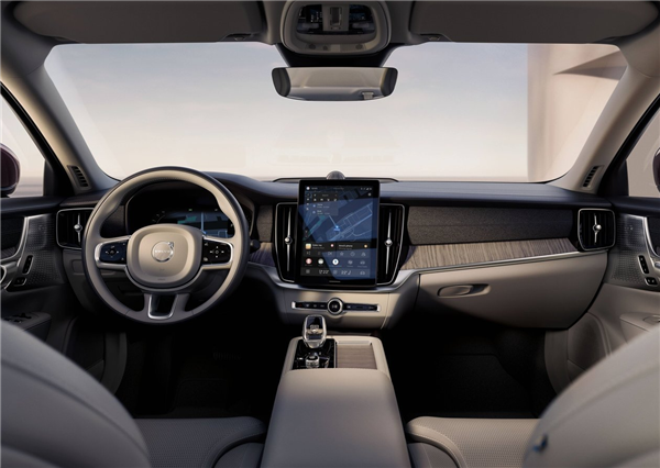 换上XC90同款格栅 新款沃尔沃S90官图发布：预计售价40万