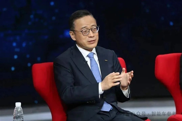 吉利CEO换将！从李书福秘书干起 一手缔造极氪品牌