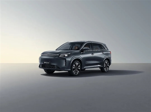 7.98万买中型插混SUV 纯电续航起步就165km！蓝电E5 PLUS先享版杀疯了